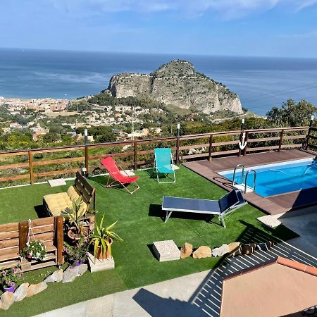 تْشيفالو B&B Roomantic & Piscina Idromassaggio المظهر الخارجي الصورة