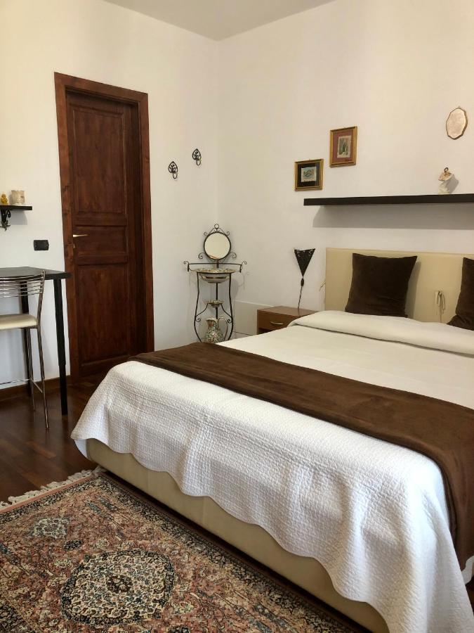 تْشيفالو B&B Roomantic & Piscina Idromassaggio المظهر الخارجي الصورة