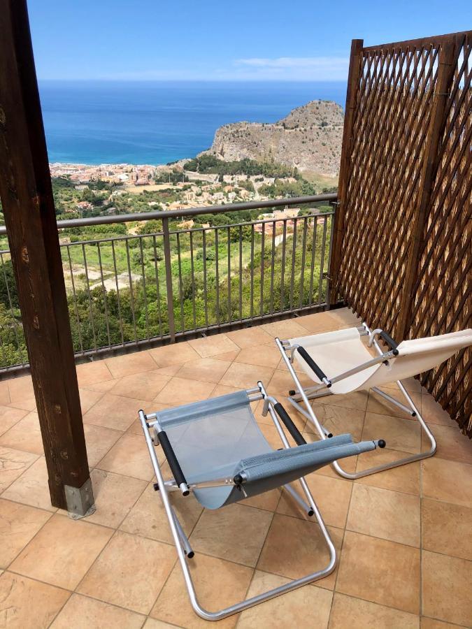 تْشيفالو B&B Roomantic & Piscina Idromassaggio المظهر الخارجي الصورة