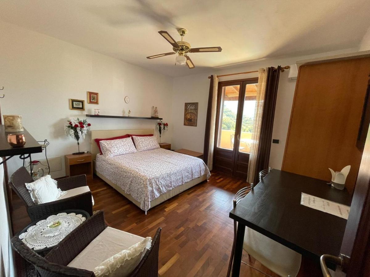 تْشيفالو B&B Roomantic & Piscina Idromassaggio المظهر الخارجي الصورة